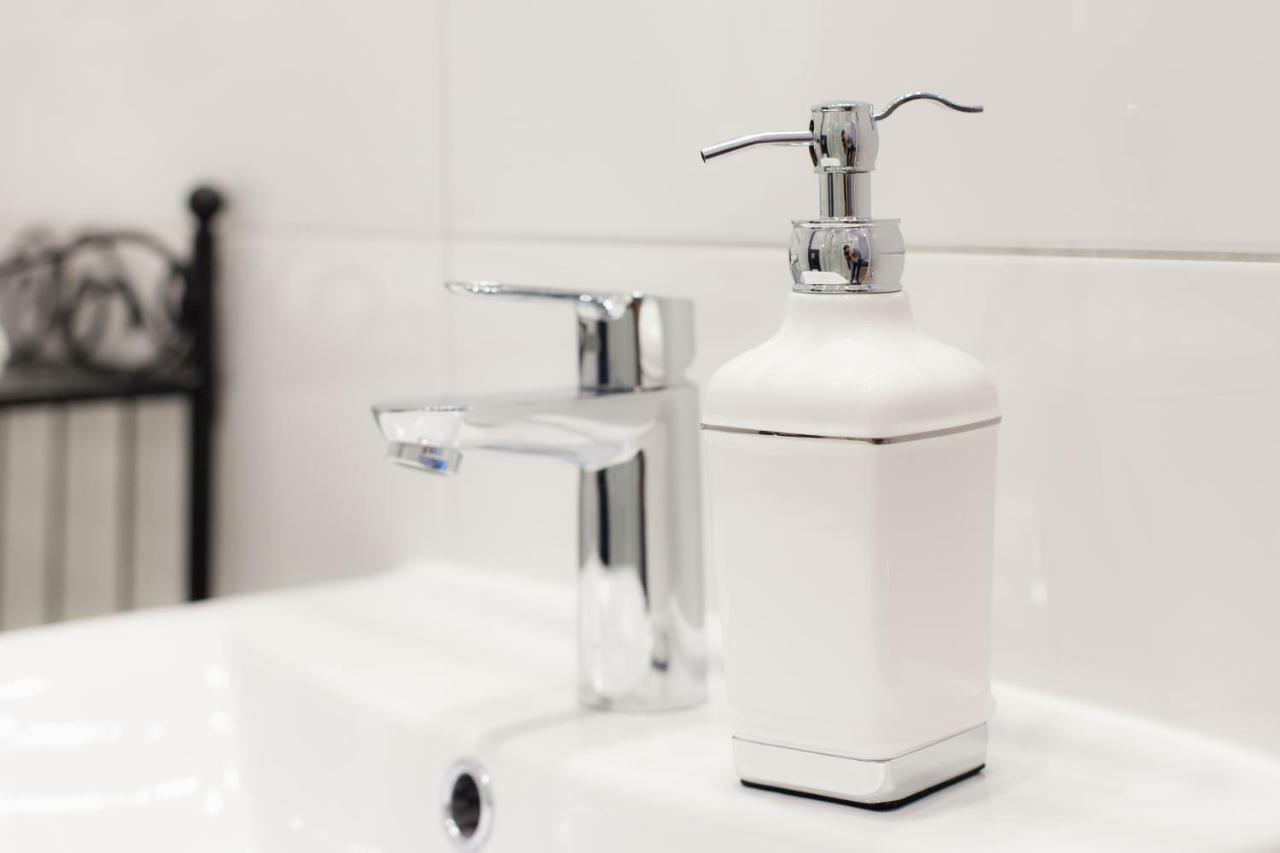Pod Cisami Apartments ミエンジズドロイェ エクステリア 写真
